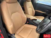 Lexus UX 250h F Sport Design 