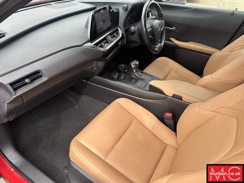 Lexus 2.0 250h F Sport Design SUV 5dr Petrol Hybrid E-CVT Euro 6 (s/s) (184 ps)