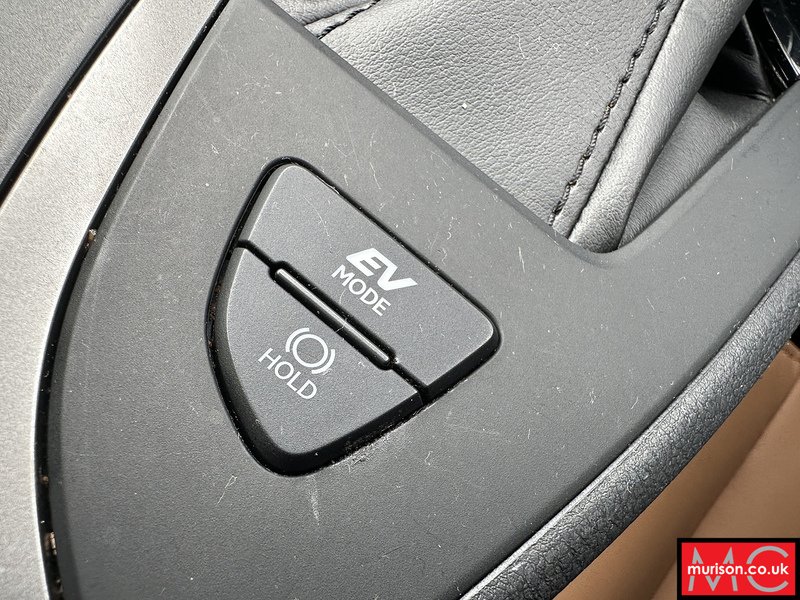 Lexus 2.0 250h F Sport Design SUV 5dr Petrol Hybrid E-CVT Euro 6 (s/s) (184 ps)