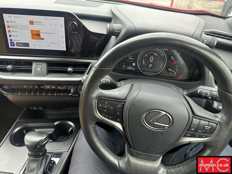Lexus 2.0 250h F Sport Design SUV 5dr Petrol Hybrid E-CVT Euro 6 (s/s) (184 ps)