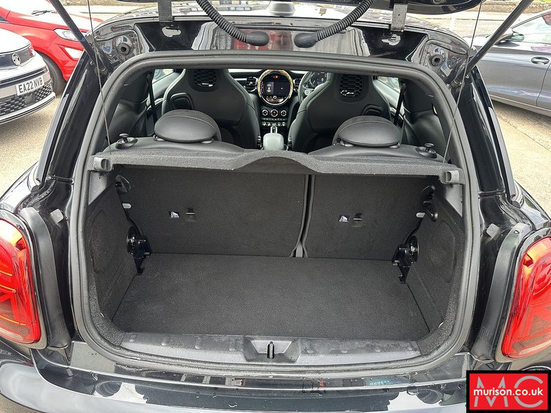 MINI 2.0 Cooper S Sport Hatchback 3dr Petrol Steptronic Euro 6 (s/s) (178 ps)