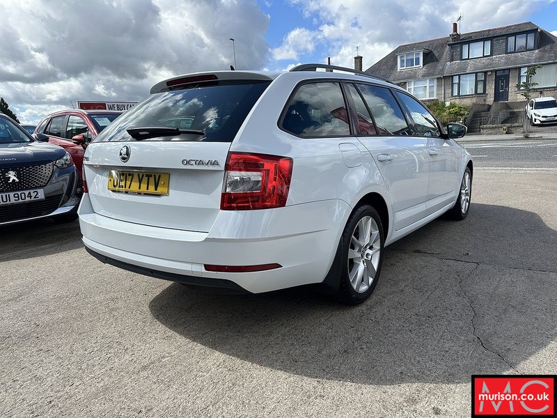 SKODA Octavia SE L Estate 1.4 Manual Petrol