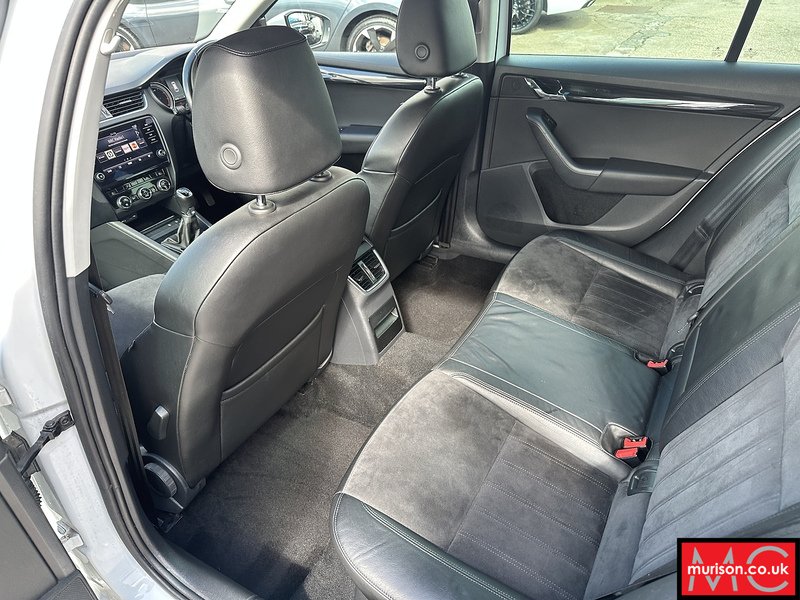 SKODA Octavia SE L Estate 1.4 Manual Petrol