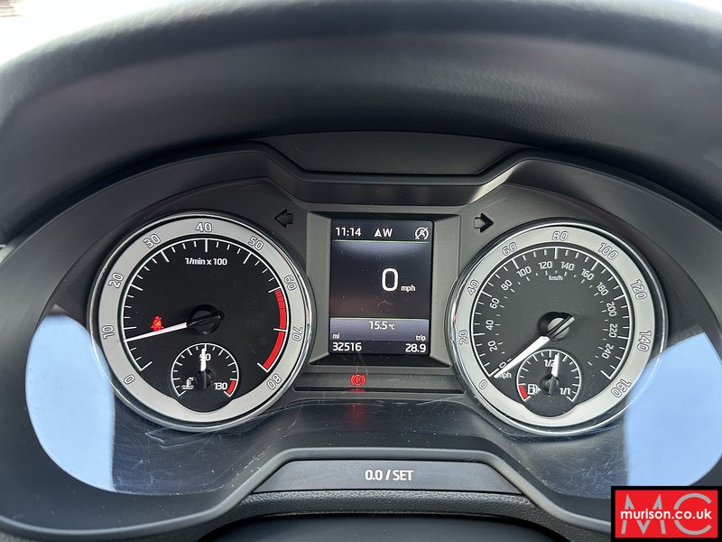 SKODA Octavia SE L Estate 1.4 Manual Petrol