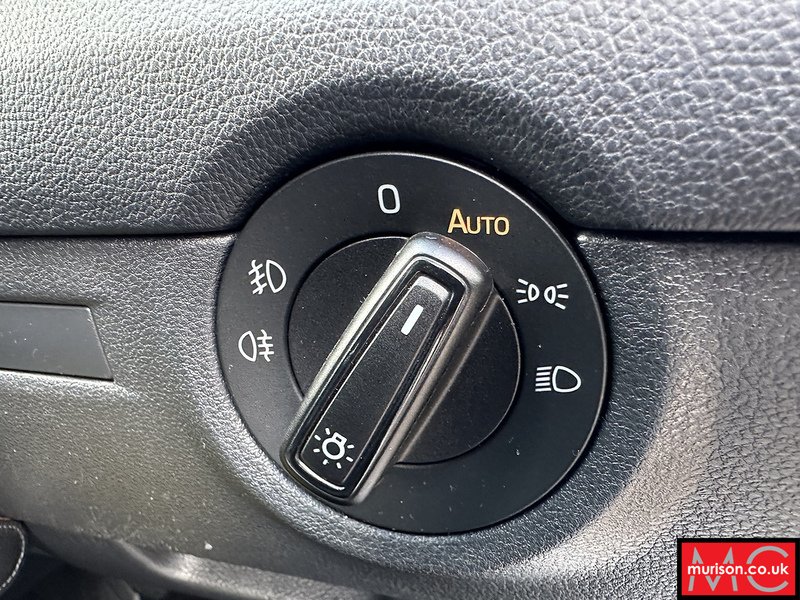 SKODA Octavia SE L Estate 1.4 Manual Petrol