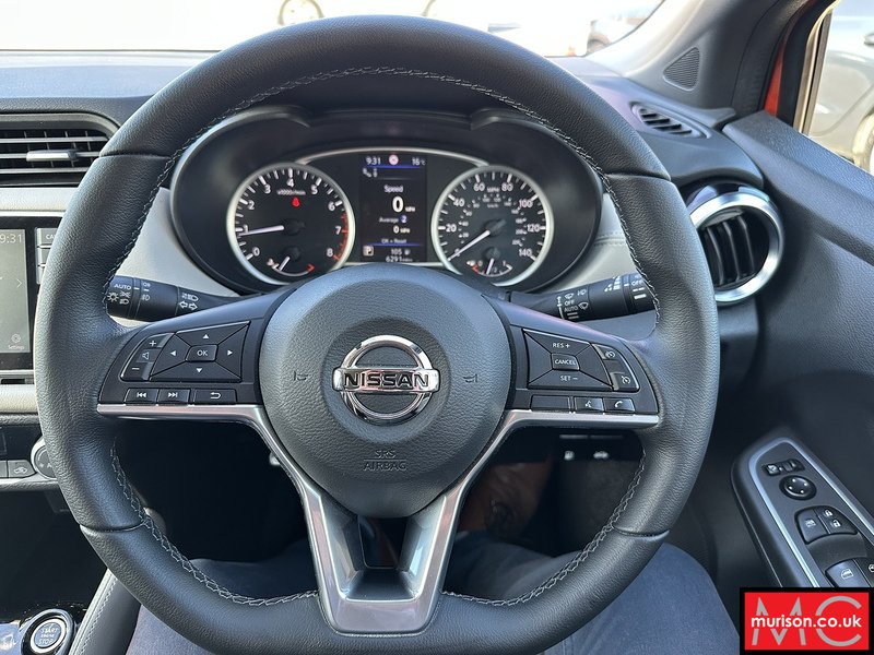 Nissan 1.0 IG-T Tekna Hatchback 5dr Petrol XTRON Euro 6 (s/s) (92 ps)