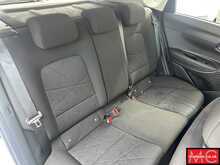 Hyundai BAYON T-GDi MHEV Premium 