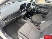 Hyundai BAYON T-GDi MHEV Premium 