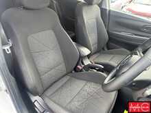 Hyundai BAYON T-GDi MHEV Premium 