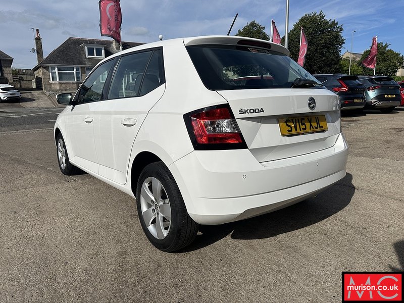 Skoda 1.2 TSI SE Hatchback 5dr Petrol Manual Euro 6 (s/s) (90 ps)