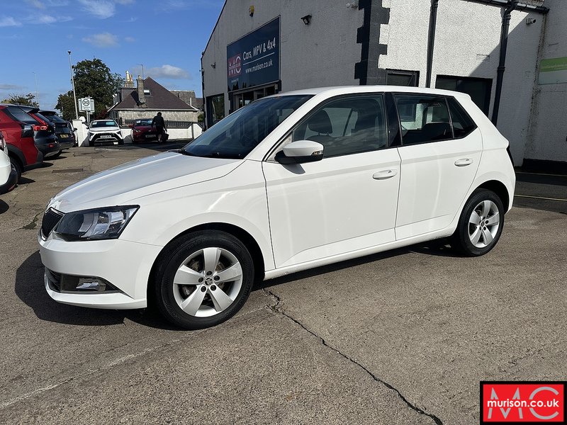Skoda 1.2 TSI SE Hatchback 5dr Petrol Manual Euro 6 (s/s) (90 ps)