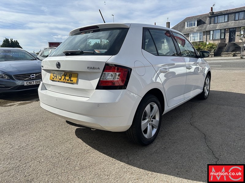 Skoda 1.2 TSI SE Hatchback 5dr Petrol Manual Euro 6 (s/s) (90 ps)
