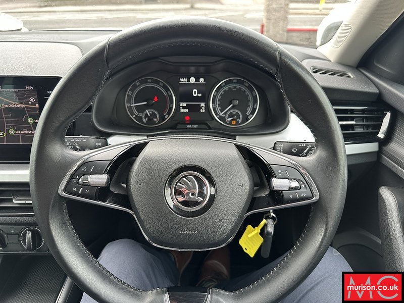 Skoda 1.0 TSI SE Drive SUV 5dr Petrol Manual Euro 6 (s/s) (95 ps)