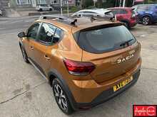 Dacia Sandero Stepway TCe Journey 