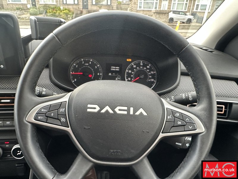 Dacia 1.0 TCe Journey Hatchback 5dr Petrol Manual Euro 6 (s/s) (90 ps)