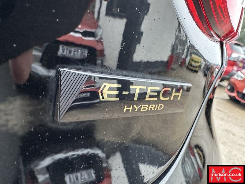 Renault 1.6 E-TECH Techno Hatchback 5dr Petrol Hybrid Auto Euro 6 (s/s) (145 ps)