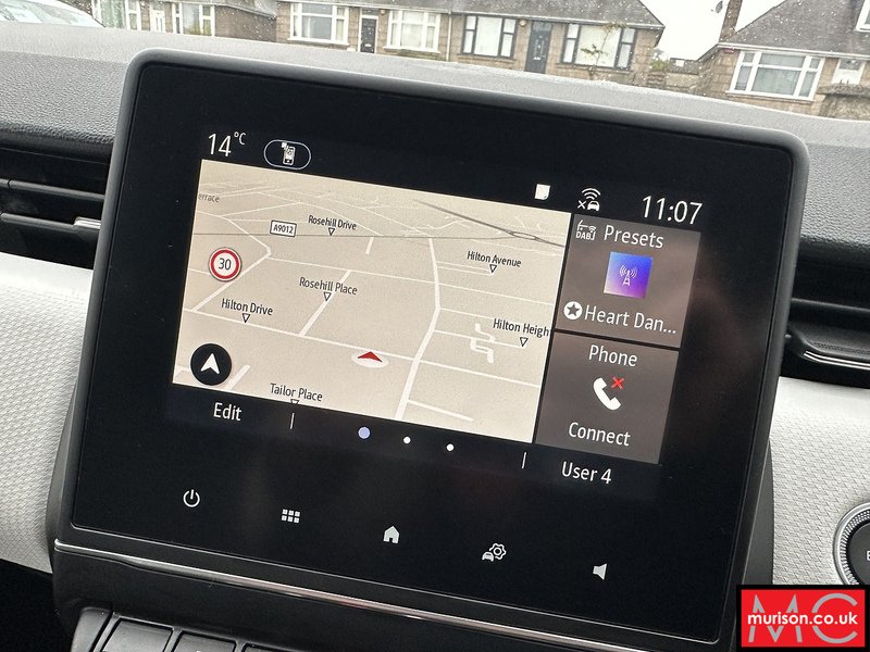 Renault 1.6 E-TECH Techno Hatchback 5dr Petrol Hybrid Auto Euro 6 (s/s) (145 ps)