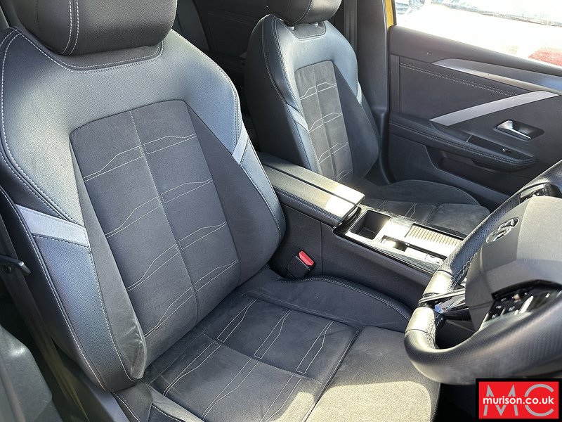Vauxhall 1.2 Turbo Ultimate Hatchback 5dr Petrol Auto Euro 6 (s/s) (130 ps)