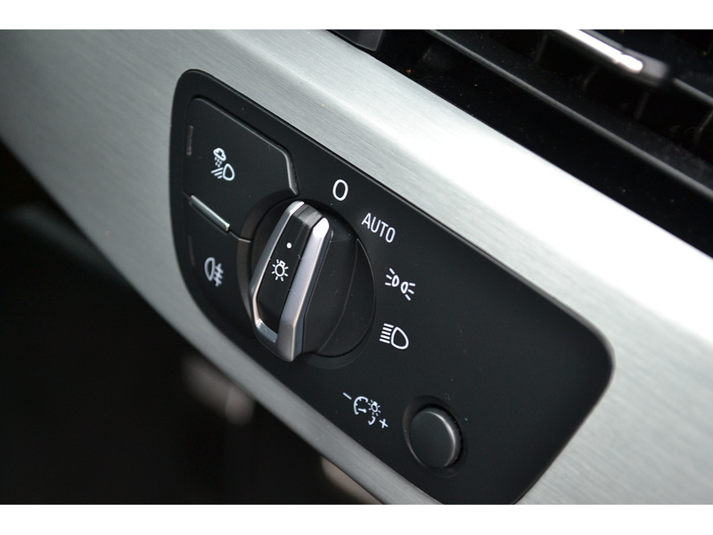 Audi 2.0 TFSI 35 S line Saloon 4dr Petrol S Tronic Euro 6 (s/s) (150 ps)