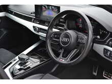 Audi A4 TFSI S line 