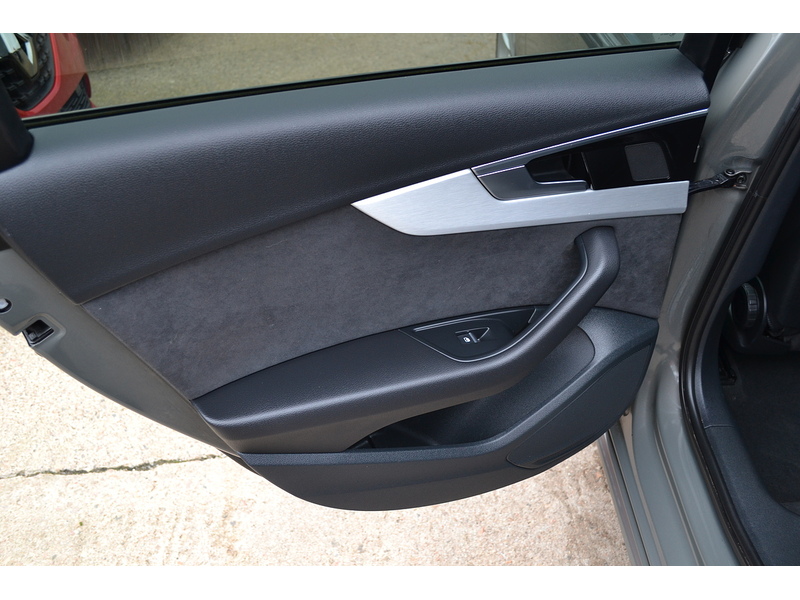 Audi 2.0 TFSI 35 S line Saloon 4dr Petrol S Tronic Euro 6 (s/s) (150 ps)