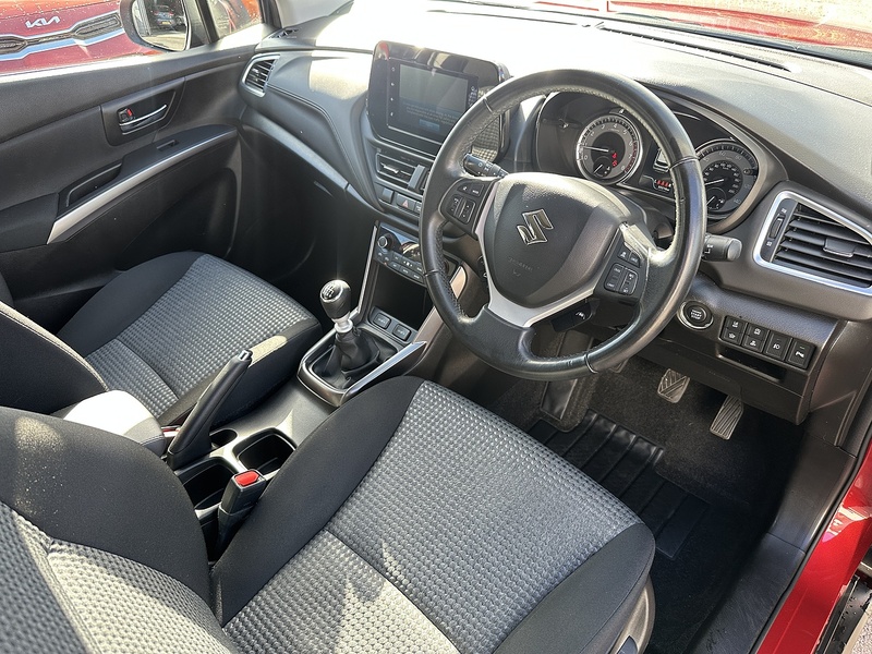 Suzuki 1.4 Boosterjet MHEV Motion SUV 5dr Petrol Hybrid Manual Euro 6 (s/s) (129 ps)