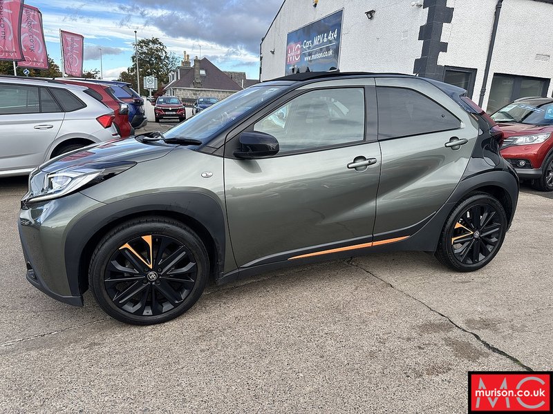 Toyota 1.0 VVT-i Limited Edition (Canvas Roof) Hatchback 5dr Petrol Manual Euro 6 (s/s) (72 ps)