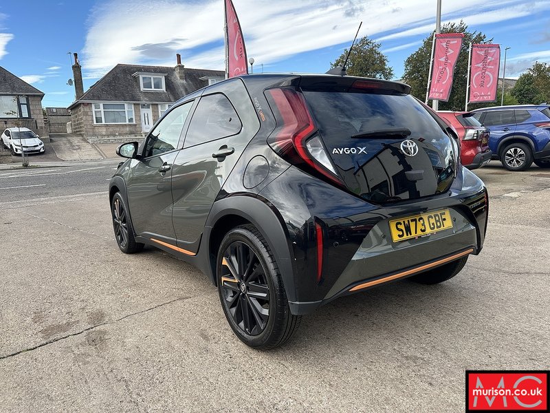Toyota 1.0 VVT-i Limited Edition (Canvas Roof) Hatchback 5dr Petrol Manual Euro 6 (s/s) (72 ps)