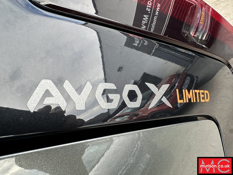 Toyota 1.0 VVT-i Limited Edition (Canvas Roof) Hatchback 5dr Petrol Manual Euro 6 (s/s) (72 ps)