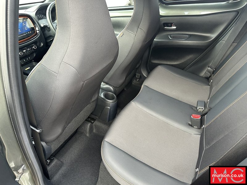 Toyota 1.0 VVT-i Limited Edition (Canvas Roof) Hatchback 5dr Petrol Manual Euro 6 (s/s) (72 ps)