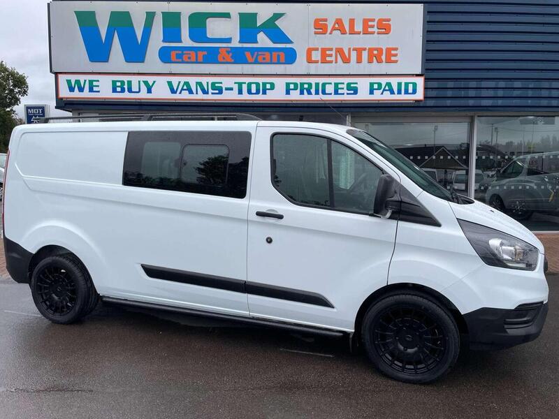 FORD TRANSIT CUSTOM 2.0 320 EcoBlue Crew Van Double Cab combi 5dr Diesel Manual L2 H1 Euro 6 (6 Seat) (105 ps) - U141