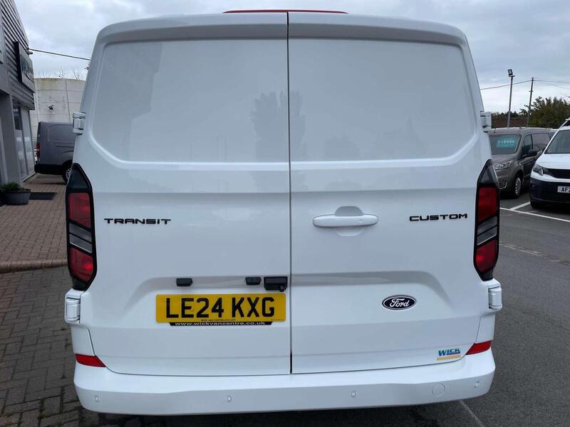 FORD TRANSIT CUSTOM 2.0 280 EcoBlue Limited Panel Van 5dr Diesel Manual L1 H1 Euro 6 (s/s) (136 ps) - U146