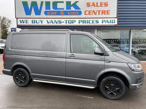 Volkswagen Transporter 2.2 BlueHDi 435 Professional Panel Van 5dr Diesel Manual L4 H2 Euro 6 (s/s) (140 ps)
