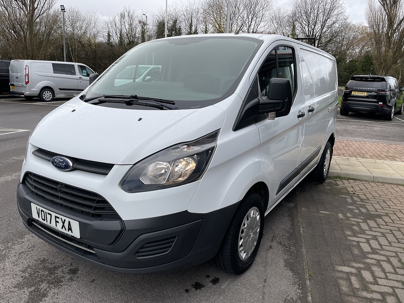Ford Transit Custom 2.0 TDCi 310 Panel Van 5dr Diesel Manual L1 H1 (157 g/km, 104 bhp) - U203
