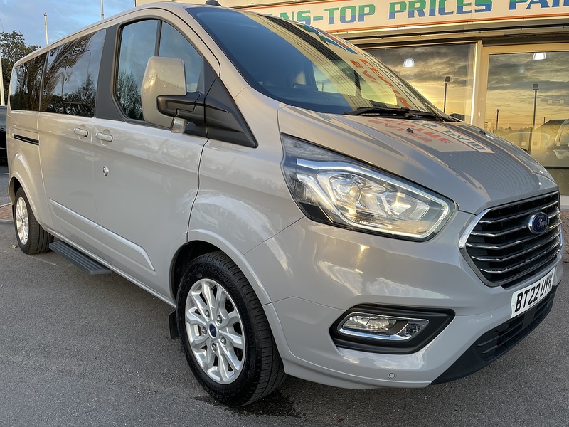 Ford Tourneo Custom 2.0 320 EcoBlue Titanium Minibus Double Cab 5dr Diesel Manual L2 Euro 6 (s/s) (130 ps) - U214