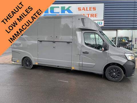 Renault Master 2.3 dCi 28 Business Panel Van 5dr Diesel Manual FWD SWB Euro 6 (110 bhp)