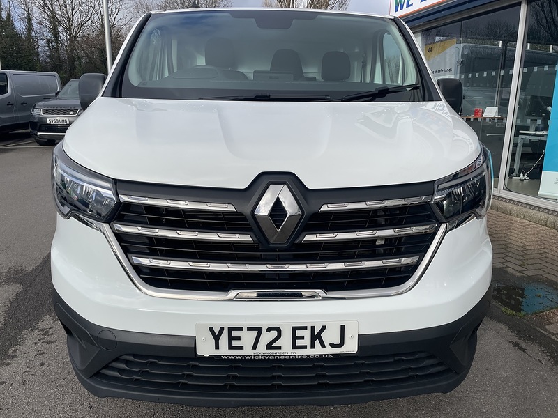 Renault Trafic 2.0 dCi Blue LL30 Business+ Panel Van 5dr Diesel Manual L2 H1 Euro 6 (s/s) (130 ps) - U266
