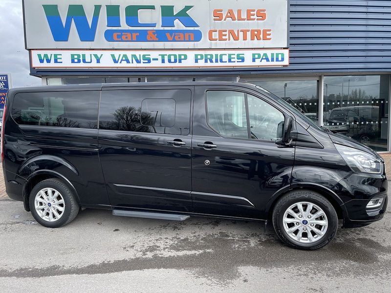 Ford Tourneo Custom 2.0 320 EcoBlue Titanium Minibus Double Cab 5dr Diesel Manual L2 Euro 6 (s/s) (130 ps) - U305