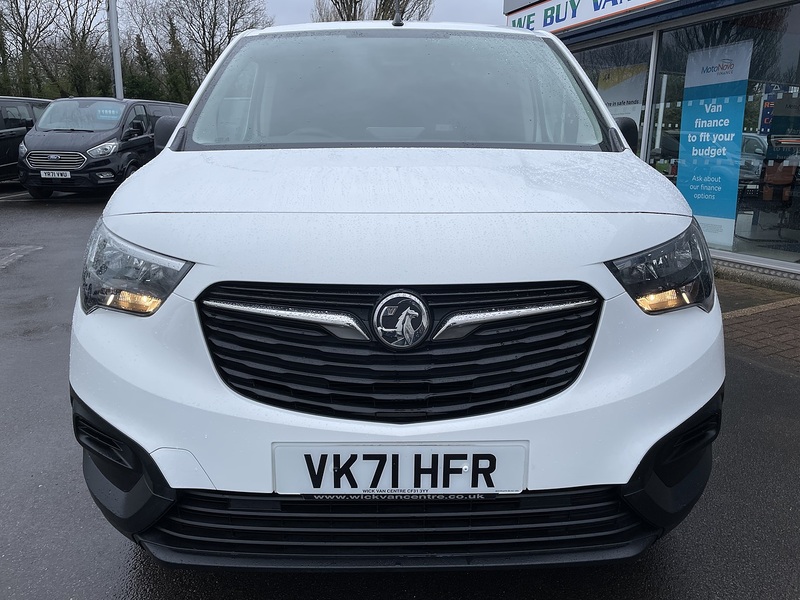 Vauxhall Combo 1.5 Turbo D 2300 Edition Panel Van 4dr Diesel Manual L1 H1 Euro 6 (s/s) (75 ps) - U342