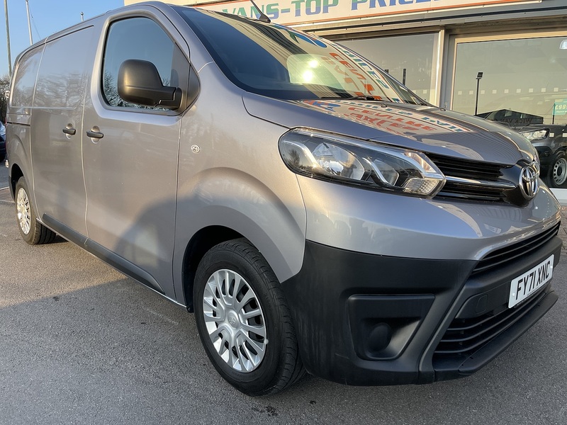 Toyota ProAce 2.0D Icon Medium Panel Van 6dr Diesel Manual MWB Euro 6 (s/s) (120 ps) - U364