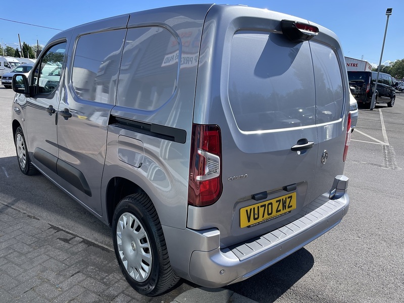 2020 2020 VAUXHALL COMBO