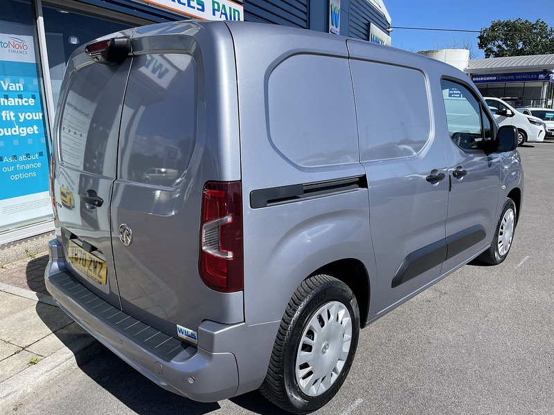 2020 2020 VAUXHALL COMBO