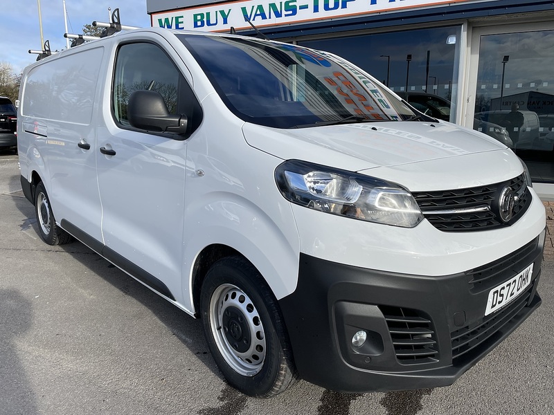 Vauxhall Vivaro Vivaro Vivaro 1.5 Turbo D 2900 Dynamic Panel Van 6dr Diesel Manual L2 H1 Euro 6 (s/s) (100 ps) - U39
