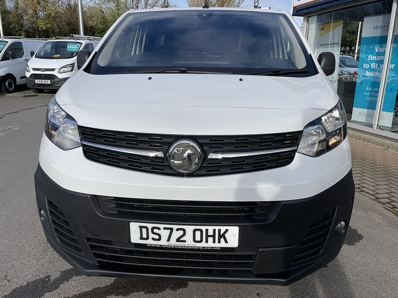 Vauxhall Vivaro Vivaro Vivaro 1.5 Turbo D 2900 Dynamic Panel Van 6dr Diesel Manual L2 H1 Euro 6 (s/s) (100 ps) - U39