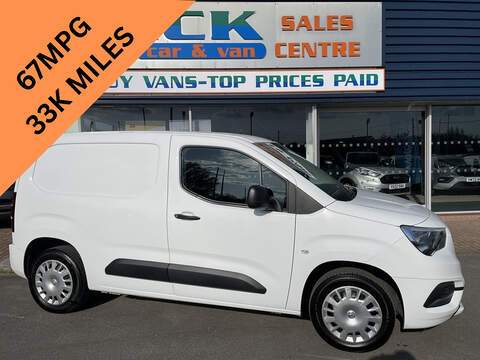 Vauxhall Combo 2.3 CDTi 3500 Panel Van 5dr Diesel Manual FWD L2 H2 Euro 6 (130 ps)