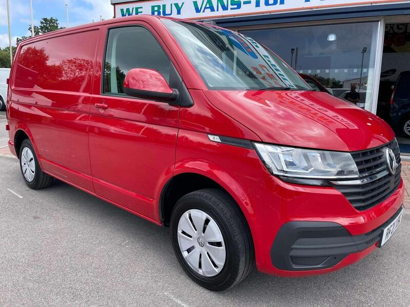 VOLKSWAGEN TRANSPORTER TRANSPORTER TRANSPORTER 2.0 TDI T30 Startline Panel Van 5dr Diesel DSG FWD SWB Euro 6 (s/s) (150 ps) - U41