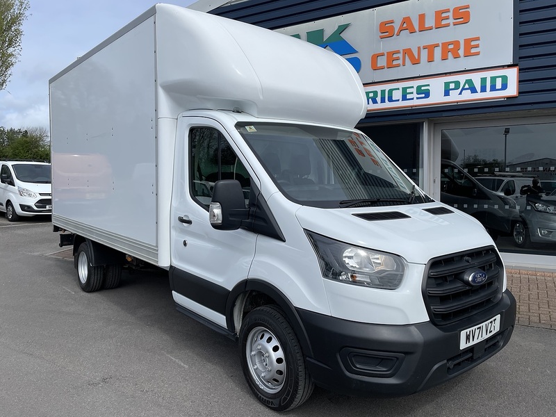Ford Transit 2.0 350 EcoBlue HD Leader Luton 3dr Diesel Manual RWD L4 Euro 6 (s/s) (130 ps) - U454