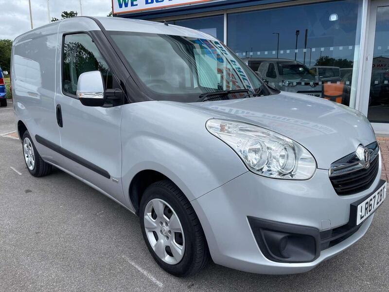 Vauxhall Combo Combo Combo Vauxhall Combo 1.3 CDTi 2000 ecoFLEX 16v Sportive FWD L1 H1 (s/s) 3dr - U49