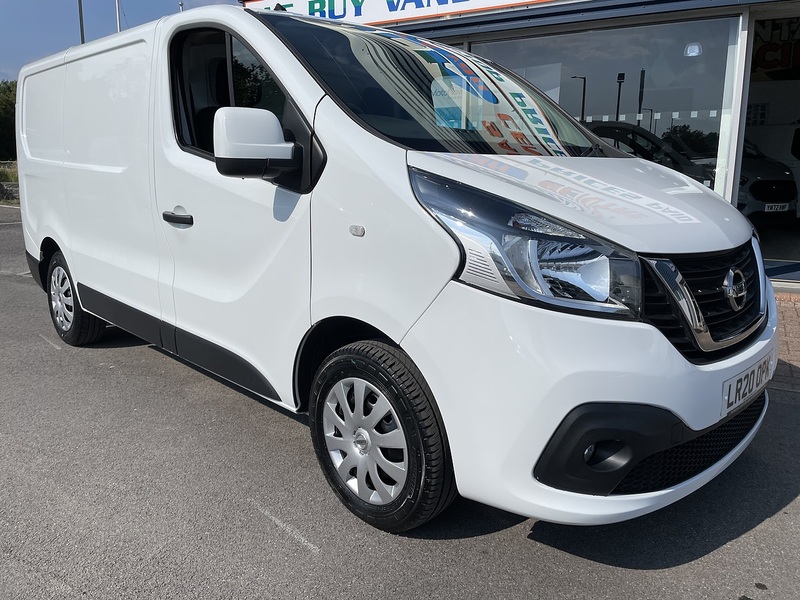 Nissan NV300 2.0 dCi 28 Acenta Panel Van 4dr Diesel Manual L1 H1 Euro 6 (120 ps) - U513