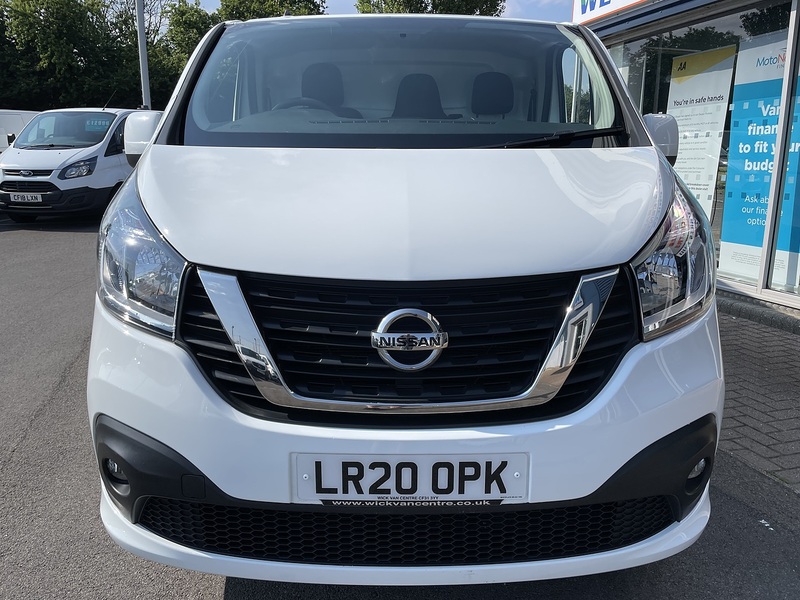 Nissan NV300 2.0 dCi 28 Acenta Panel Van 4dr Diesel Manual L1 H1 Euro 6 (120 ps) - U513